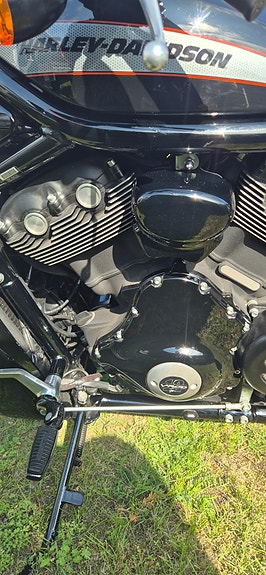 Harley-Davidson VRSCDX Night Rod Special 7 of 11