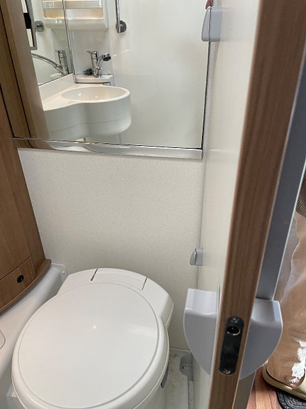 Hymer Exsis i- 562 premium 10 of 11