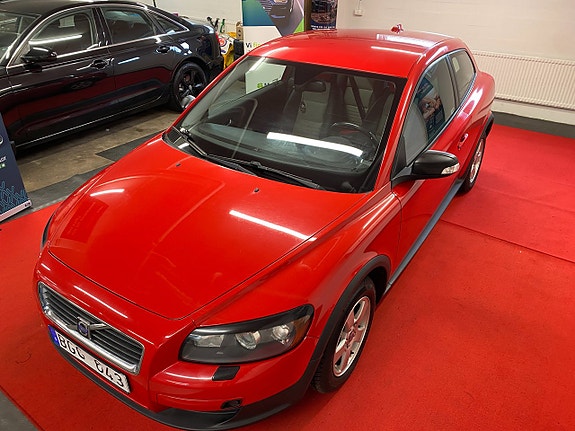 Volvo C30 4 of 22