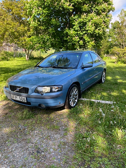 Volvo S60 12 of 24