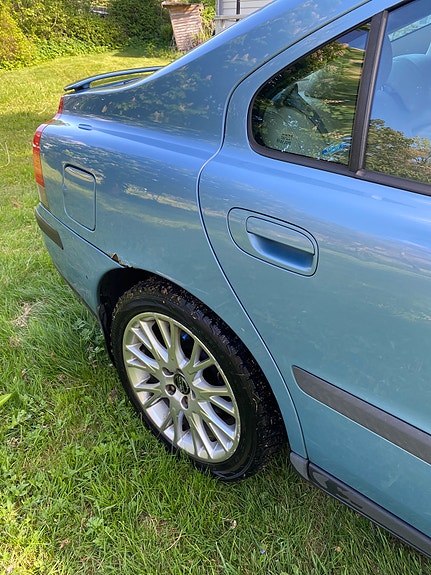 Volvo S60 3 of 24