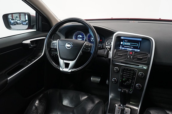 Volvo XC60 5 of 11