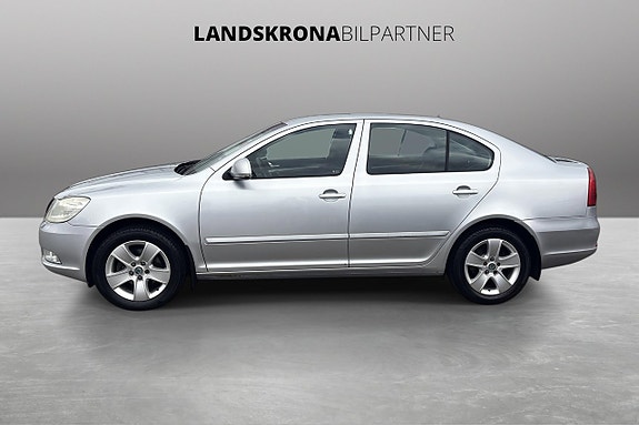 Skoda Octavia 8 of 28