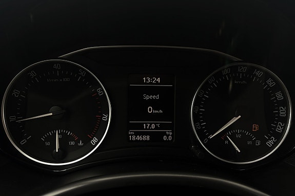 Skoda Octavia 18 of 28