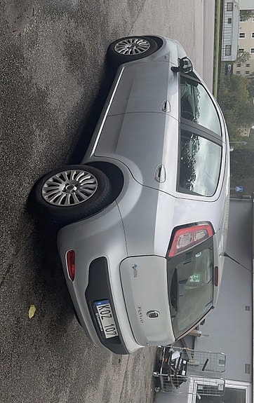 Fiat Punto Evo 4 of 5