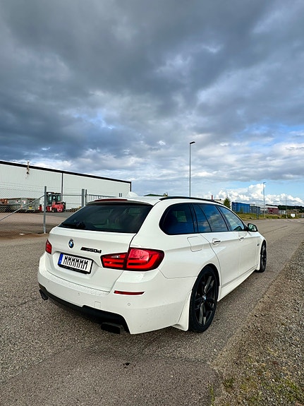 BMW M550d 4 of 8