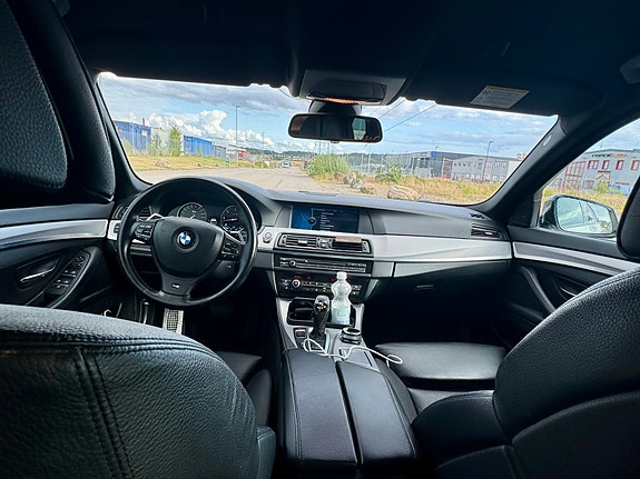 BMW M550d 5 of 8
