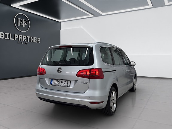 Volkswagen Sharan 7 of 17