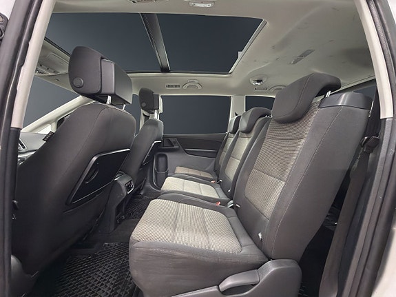 Volkswagen Sharan 10 of 17
