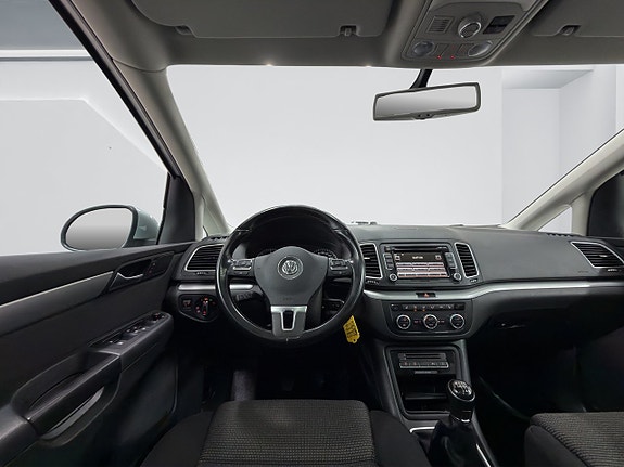 Volkswagen Sharan 12 of 17