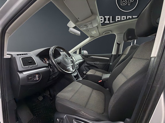 Volkswagen Sharan 8 of 17