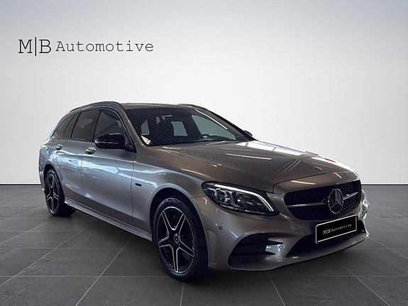 Mercedes-Benz C300 7 of 17