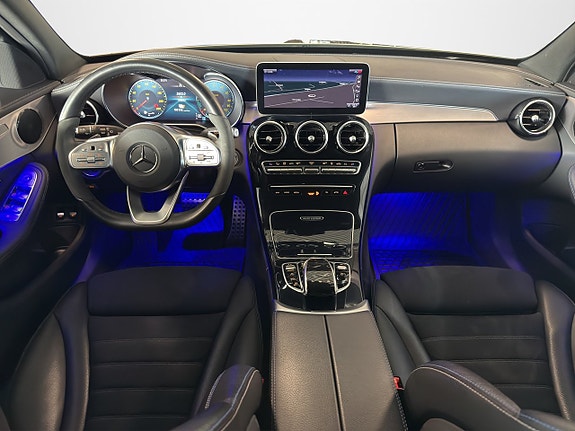 Mercedes-Benz C300 12 of 17