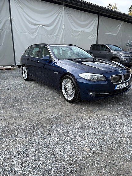 BMW 520d 2 of 21