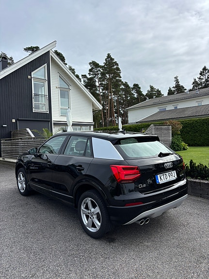 Audi Q2 3 of 12