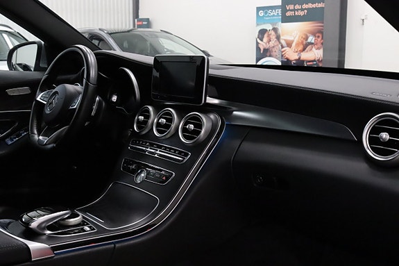 Mercedes-Benz C200 13 of 28