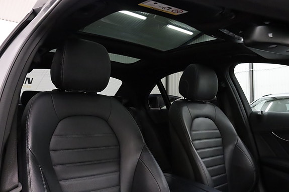Mercedes-Benz C200 14 of 28