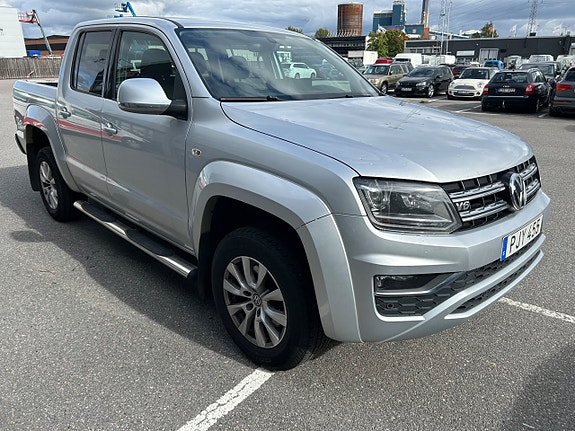 Volkswagen Amarok 5 of 10