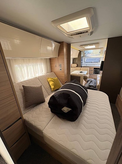 ADRIA ALPINA 663 HT. Ac/Mover/Frontkök/Queenbed/Förtält.2018 11 of 12