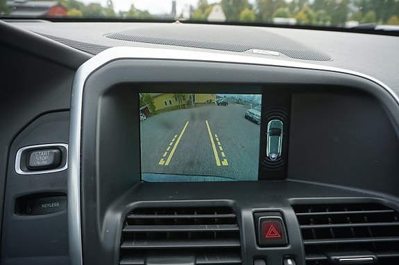 Volvo XC60 10 of 12
