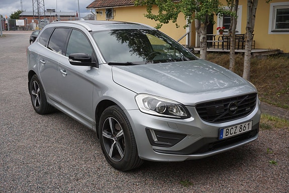 Volvo XC60 12 of 12