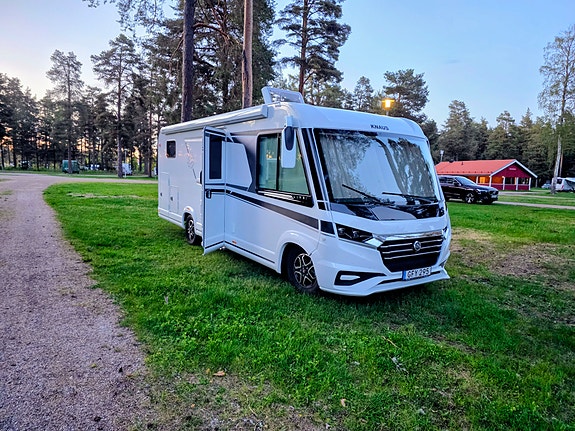 Knaus Live 1 700 MEG 6 of 8