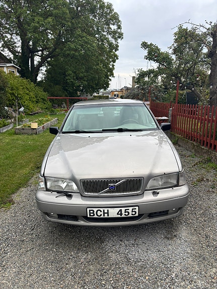 Volvo S70 11 of 12