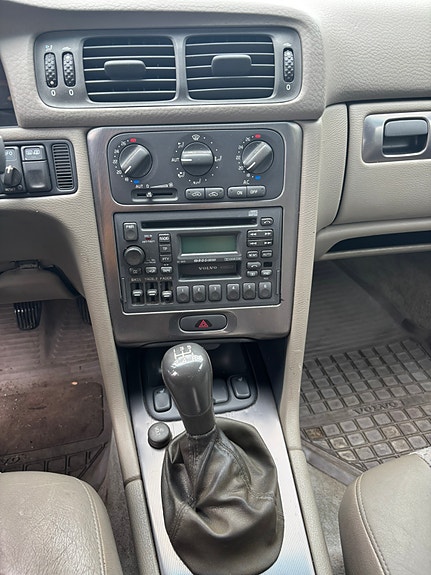 Volvo S70 5 of 12