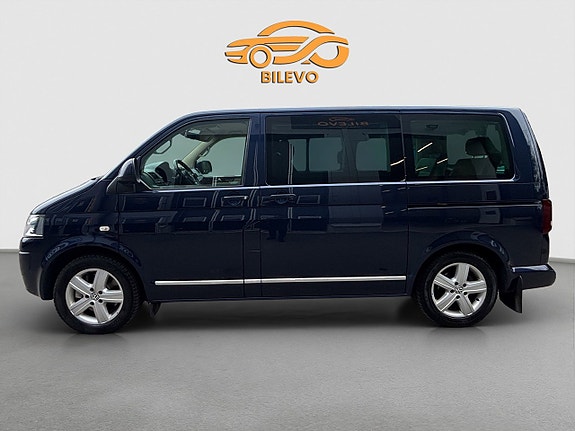 Volkswagen Multivan 7 of 23