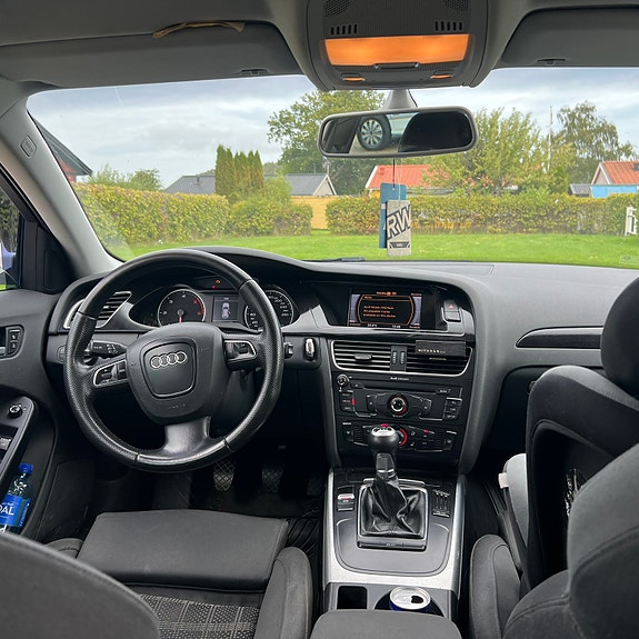 Audi A4 10 of 10