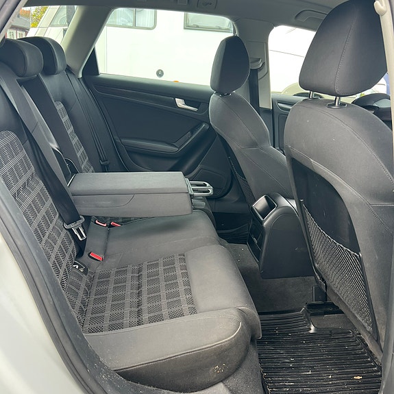 Audi A4 9 of 10