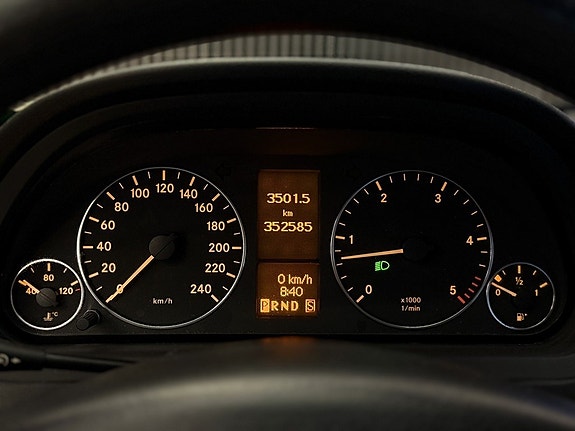 Mercedes-Benz A180 19 of 21