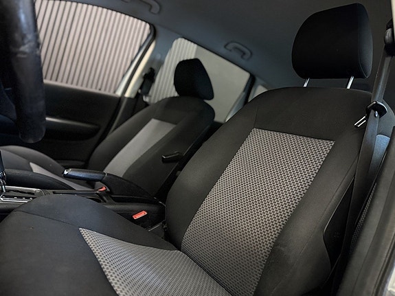 Mercedes-Benz A180 12 of 21