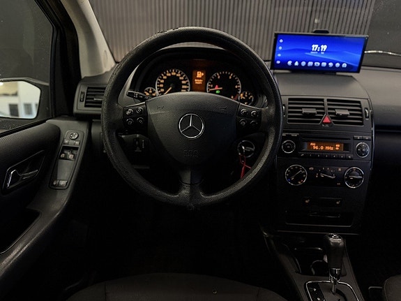 Mercedes-Benz A180 17 of 21