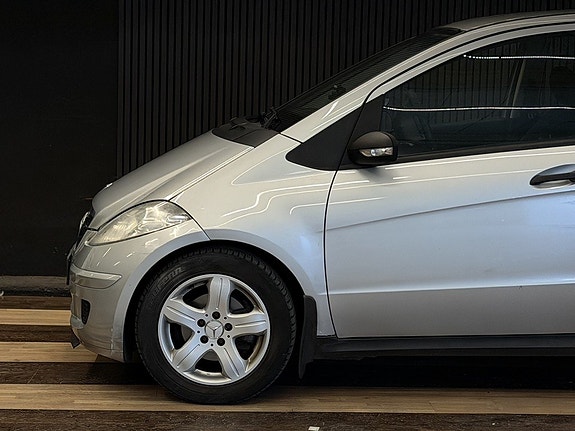 Mercedes-Benz A180 6 of 21