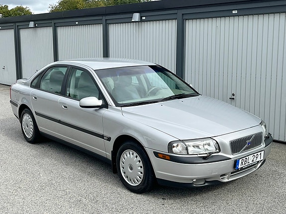 Volvo S80 4 of 10