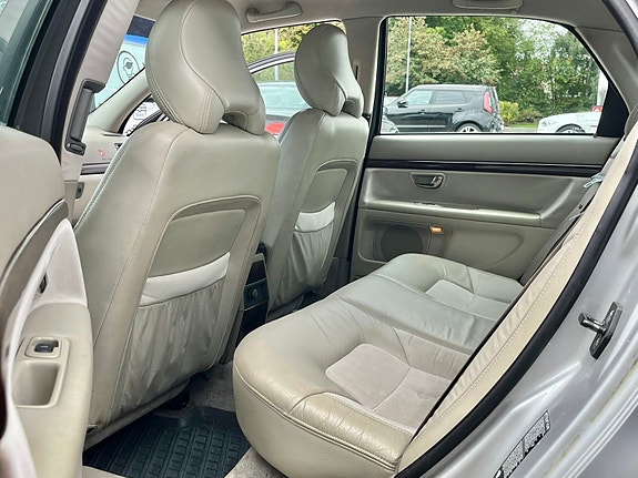 Volvo S80 9 of 10