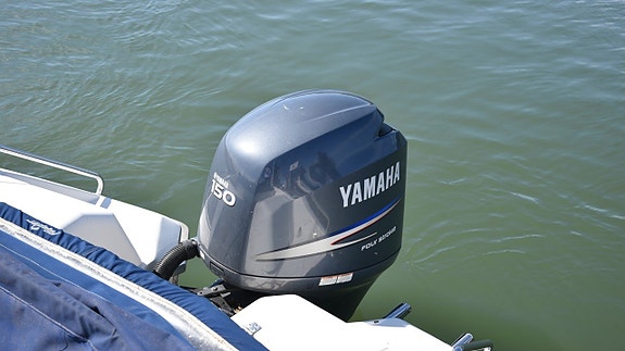 Flipper 630 HT -2004. Yamaha F150 HK -2006. 395 timmar. HÖST 5 of 12