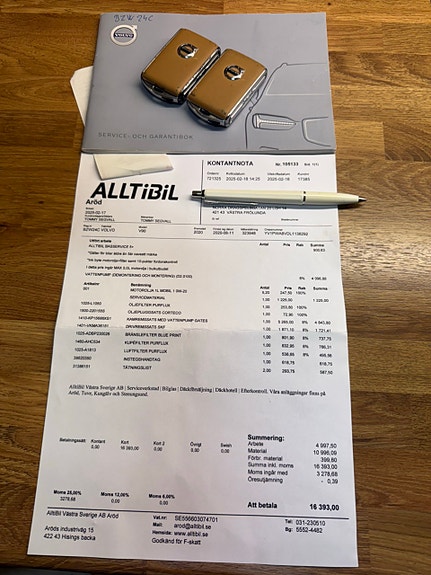 Volvo V90 2 of 10