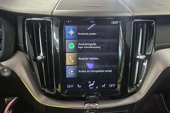 Volvo XC60 15 of 23