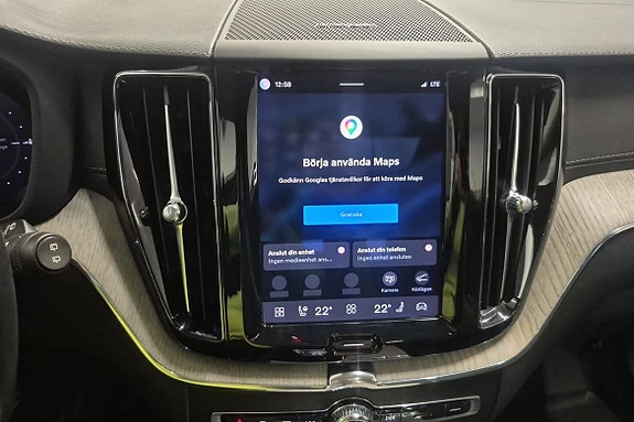 Volvo XC60 15 of 23