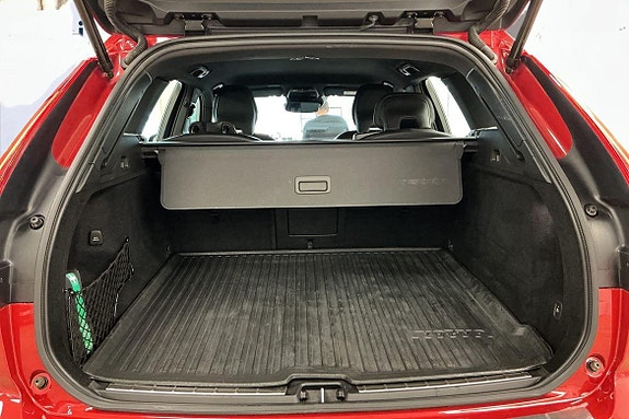 Volvo XC60 12 of 30