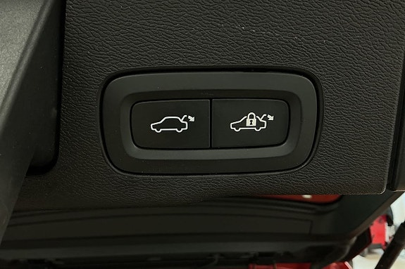 Volvo XC60 22 of 30
