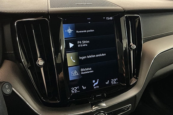 Volvo XC60 15 of 30