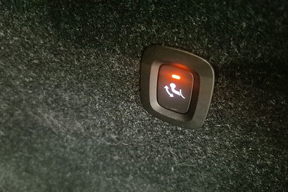 Volvo XC40 21 of 23