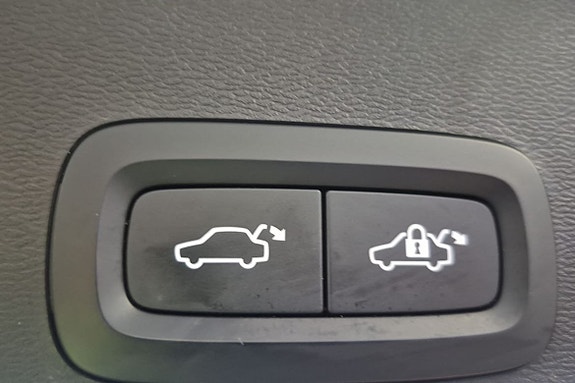 Volvo XC40 22 of 23