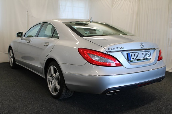 Mercedes-Benz CLS350 8 of 27