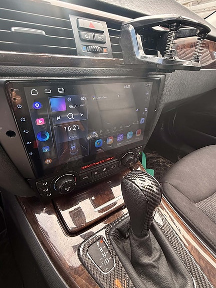 BMW 325i 7 of 7