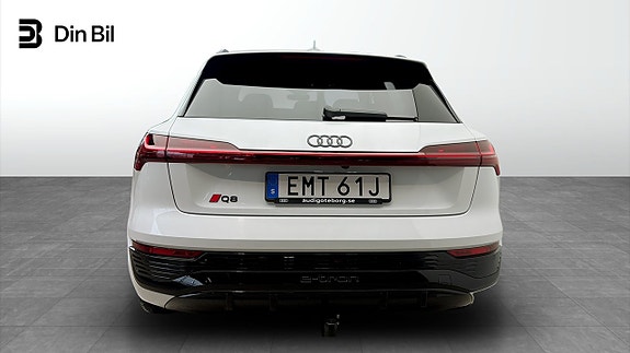 Audi Q8 e-tron 5 of 13