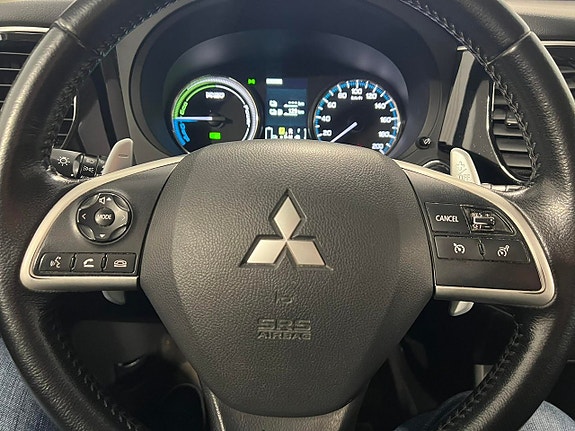 Mitsubishi Outlander 9 of 25